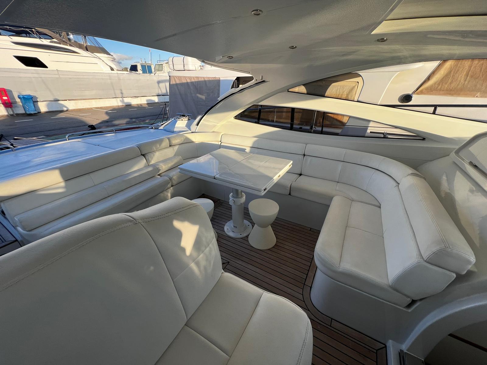 2007 PERSHING 50' 